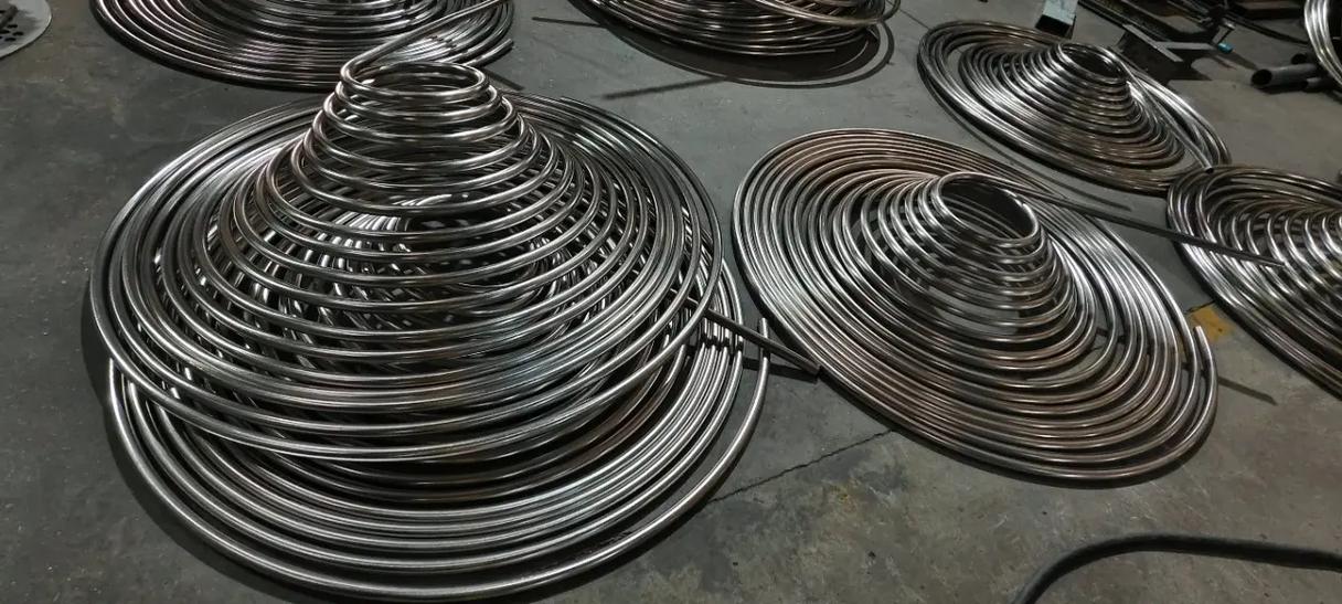 特種金屬盤管制造與應(yīng)用 鈦、哈氏合金與不銹鋼304盤管的技術(shù)解析